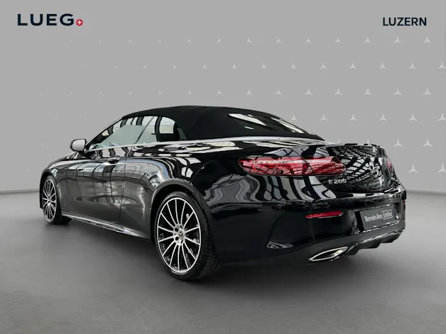 Mercedes-Benz E 200 Cabriolet 4Matic AMG Line 9G-Tronic