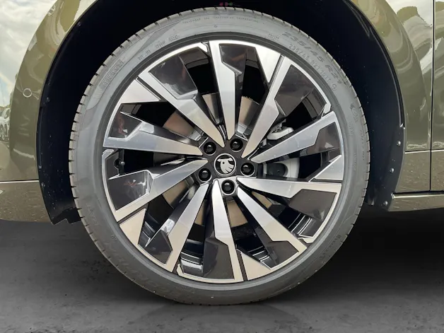 SKODA Enyaq 85x Sportline 4x4