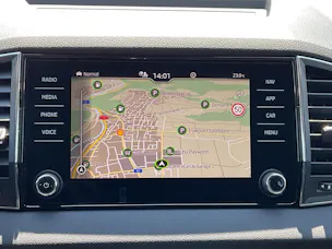 Škoda Karoq 1.5 TSI Dynamic DSG
