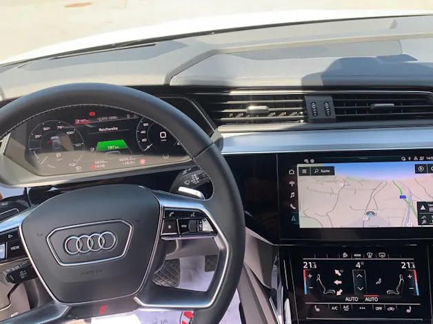 Audi e-tron 55 Sportback S Line quattro