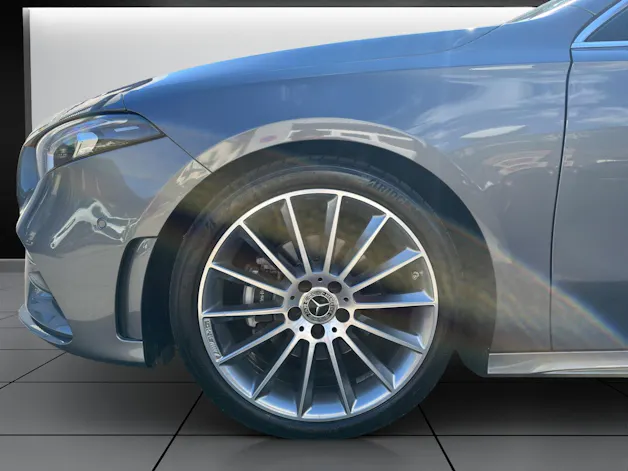 Mercedes-Benz A 200 AMG Line 8G 4M