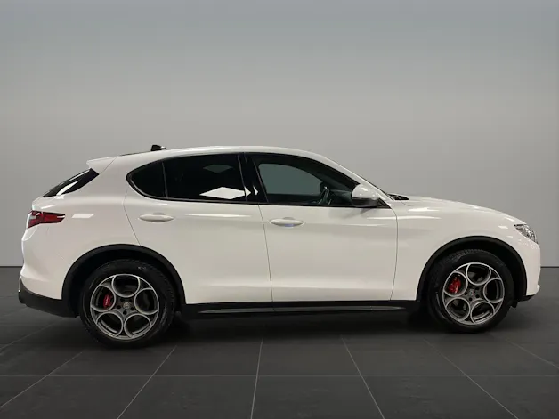 Alfa Romeo STELVIO 2.0 200 Q4 Sprint S