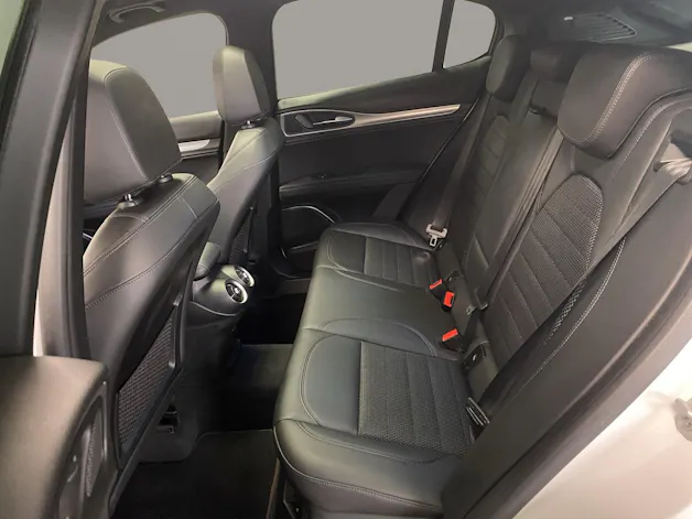 Alfa Romeo STELVIO 2.0 200 Q4 Sprint S