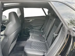 Audi SQ8 SUV TFSI quattro tiptronic