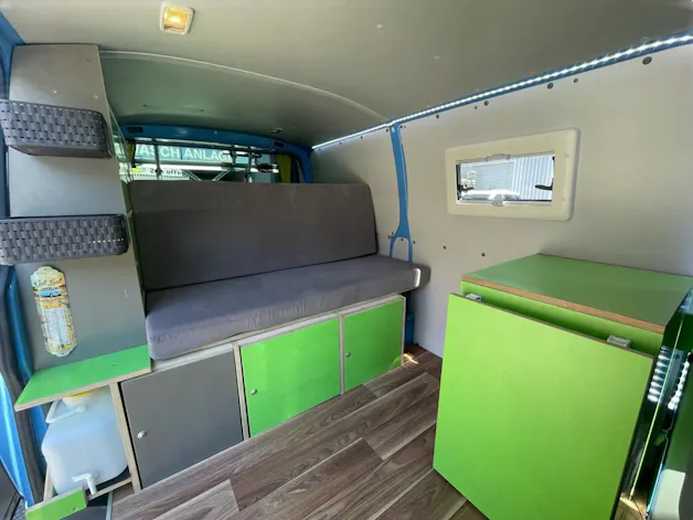 VW T5 Kasten Camperumbau