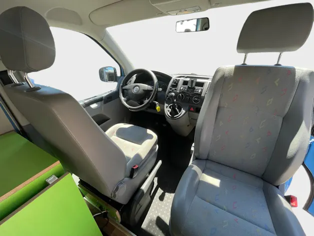 VW T5 Kasten Camperumbau