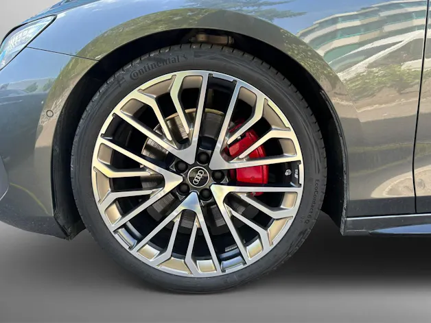 AUDI A6 Avant TFSI quattro 270 kW S tronic