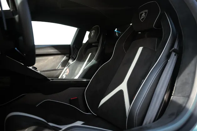 Lamborghini Aventador SVJ