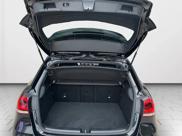 Mercedes-Benz A 45 AMG Performance-Sitze, AMG Driver`s Pachage, 4Matic+ Speedshift