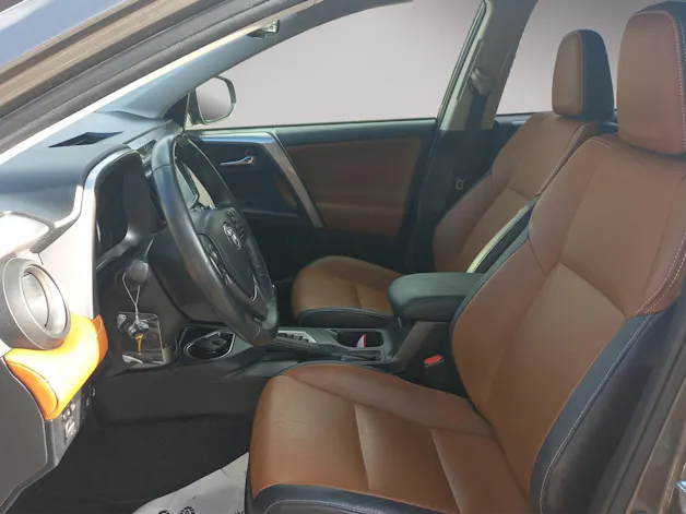 Toyota RAV-4 2.5 HSD Sol Premium e-CVT