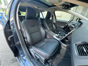 Volvo V60 2.0T Momentum