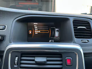 Volvo V60 2.0T Momentum