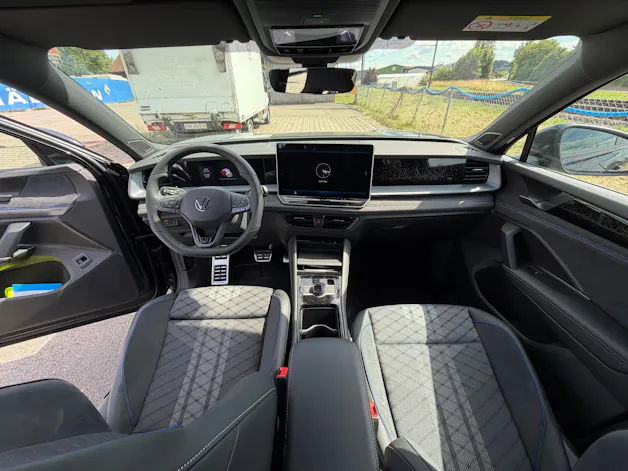 VW Tayron 2.0 TSI R-Line Plus DSG 4Motion