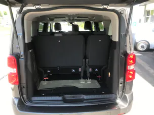Peugeot Traveller 2.0 BlueHDi Business Standard EAT