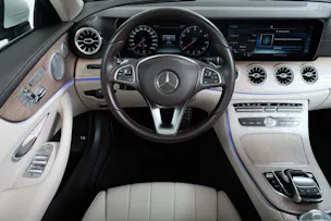 Mercedes-Benz E 200 Cabriolet AMG Line 4 Matic 9G-Tronic