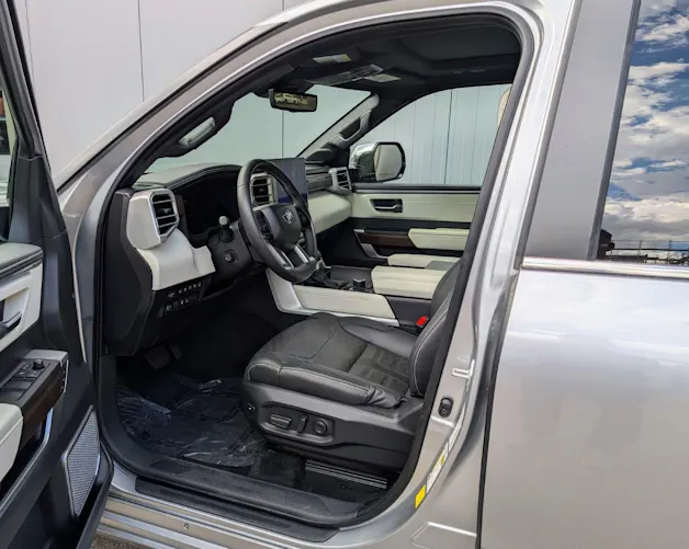 Toyota SEQUOIA Capstone Hybrid 4WD