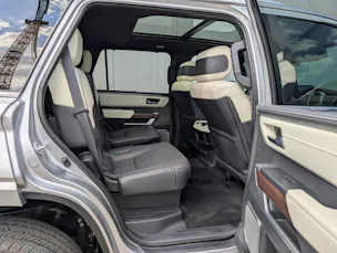 Toyota SEQUOIA Capstone Hybrid 4WD