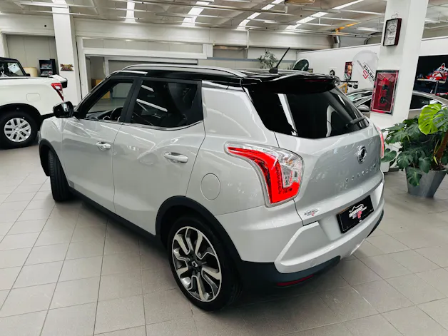 KGM -SsangYong Tivoli 1.6 eXDi Sapphire 2WD Automatic