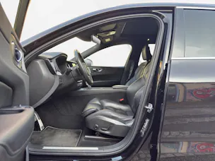 Volvo XC60 T6 AWD R-Design Geartronic