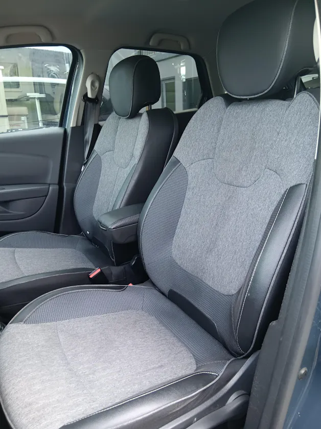 Renault Captur 1.2 T 16V Outdoor EDC