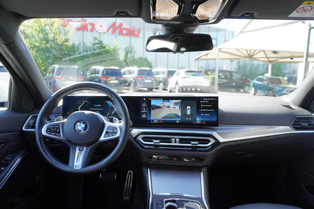 BMW 320d xDrive 48V Touring Steptronic M Sport