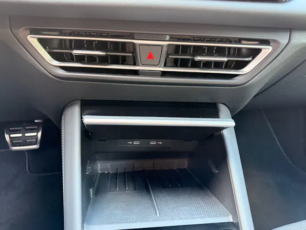 VW Tiguan 2.0 TSI 265 PS 4MOTION R-LINE *** ANHÄNGEKUPPLUNG & 360 GRAD KAMERA ***