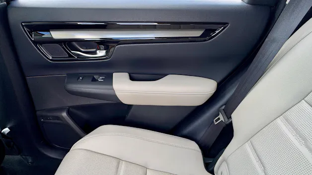 Honda HONDA CR-V 2.0 i-MMD Plug-in Hybrid PHEV Advance Tech 2WD Modell 2027 1.9% Leasing Aktion unschlagbar mit 8 Jahren Garantie