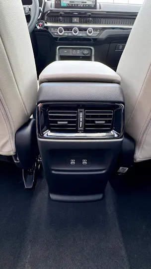 Honda HONDA CR-V 2.0 i-MMD Plug-in Hybrid PHEV Advance Tech 2WD Modell 2027 1.9% Leasing Aktion unschlagbar mit 8 Jahren Garantie
