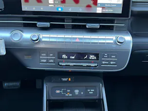 Hyundai Kona 1.6 GDi HEV Amplia DCT