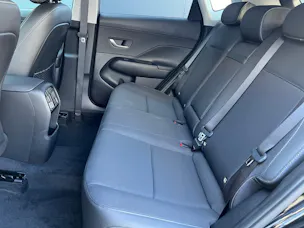 Hyundai Kona 1.6 GDi HEV Amplia DCT