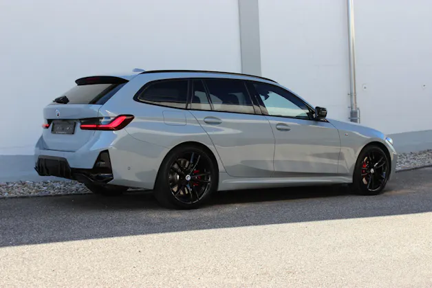 BMW M340i xDrive 48V Touring M Sport Pro *BROOKLYN GRAU METALLIC*