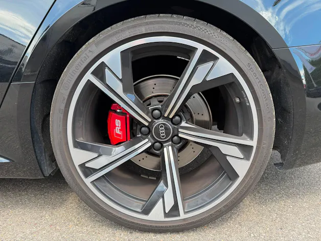 Audi RS4 Avant quattro tiptronic