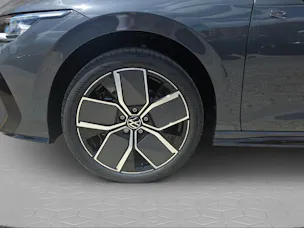 VW Golf 2.0 TSI R-Line DSG 4 Motion