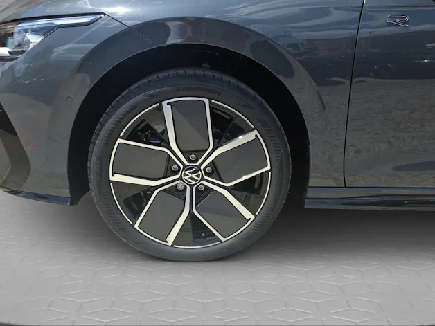 VW Golf 2.0 TSI R-Line DSG 4 Motion