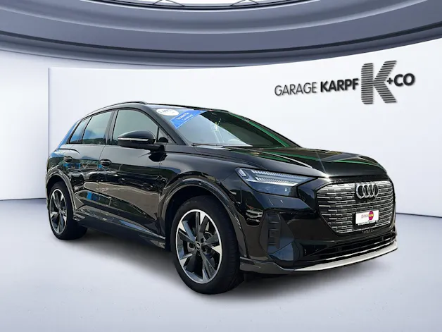 AUDI Q4 e-tron 45 Attraction quattro