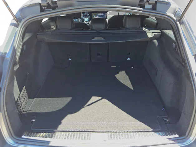 Mercedes-Benz E 220 d Swiss Star AMG Line 4Matic 9G-Tronic