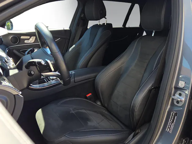 Mercedes-Benz E 220 d Swiss Star AMG Line 4Matic 9G-Tronic