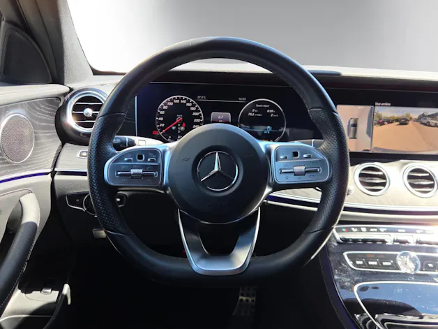 Mercedes-Benz E 220 d Swiss Star AMG Line 4Matic 9G-Tronic