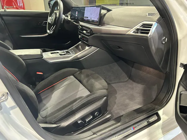 BMW 320d xDrive 48V Steptronic M Sport Pro