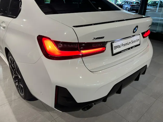 BMW 320d xDrive 48V Steptronic M Sport Pro