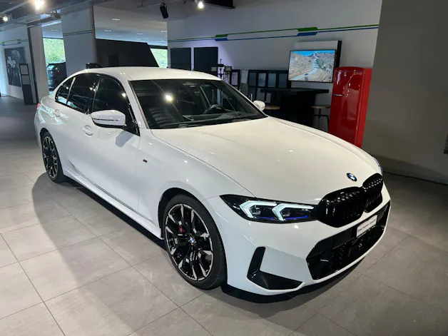 BMW 320d xDrive 48V Steptronic M Sport Pro