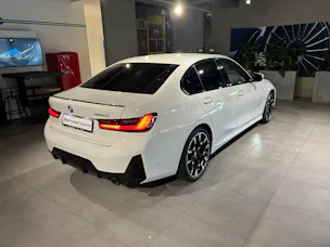 BMW 320d xDrive 48V Steptronic M Sport Pro