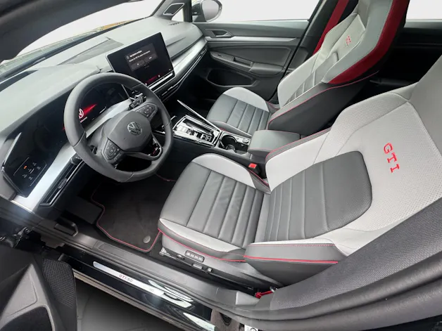 VW Golf 2.0 TSI GTI Edition 50 DSG