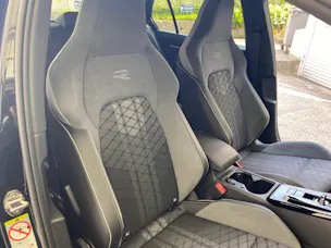 VW Golf 1.5 eTSI mHEV ACT R-Line 75 Edition DSG