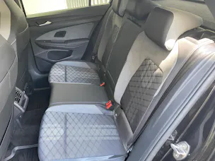 VW Golf 1.5 eTSI mHEV ACT R-Line 75 Edition DSG