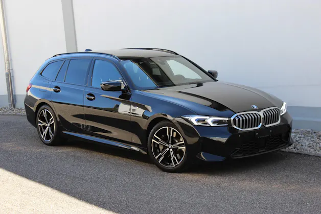 BMW 330d xDrive 48V Touring M Sport *ANHÄNGERKUPPLUNG*