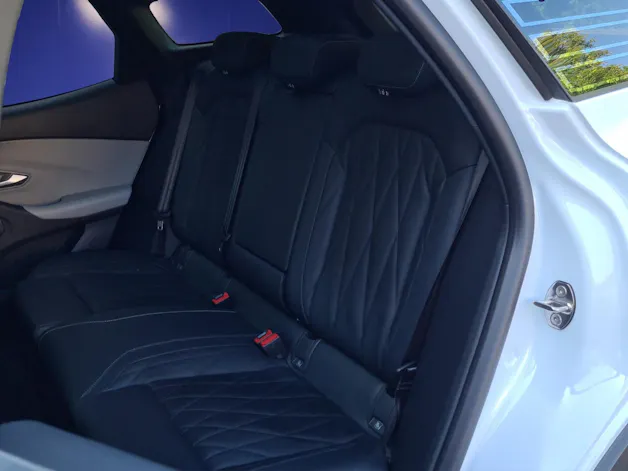 Ford Explorer Extended Range (79 kWh) Premium 4x4 AUTOMAT