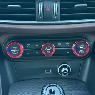 Alfa Romeo Stelvio 2.0 Sport Q4 Automatic *PANORAMA-DACH - LEDER BRAUN - ROT MET - ANHÄNGERKUPPLUNG*