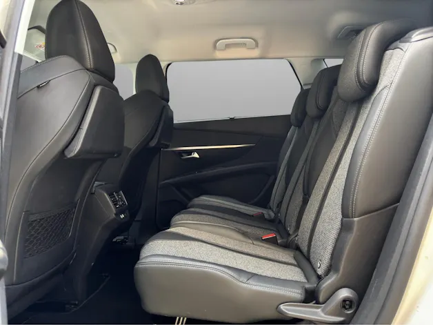 Peugeot 5008 1.5 BlueHDi Allure EAT