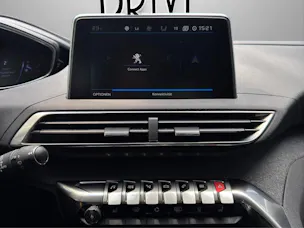 Peugeot 5008 1.5 BlueHDi Allure EAT